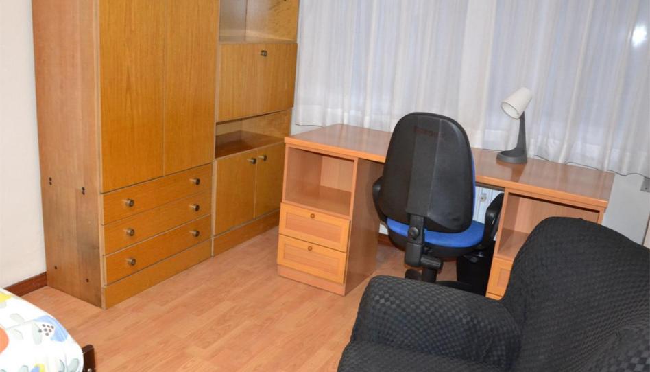 Flat to share in Calle Madre de Dios, 21, Hospital, Valladolid - image 1 Photo 1 of Flat to share in Calle Madre de Dios, 21, Hospital, Valladolid