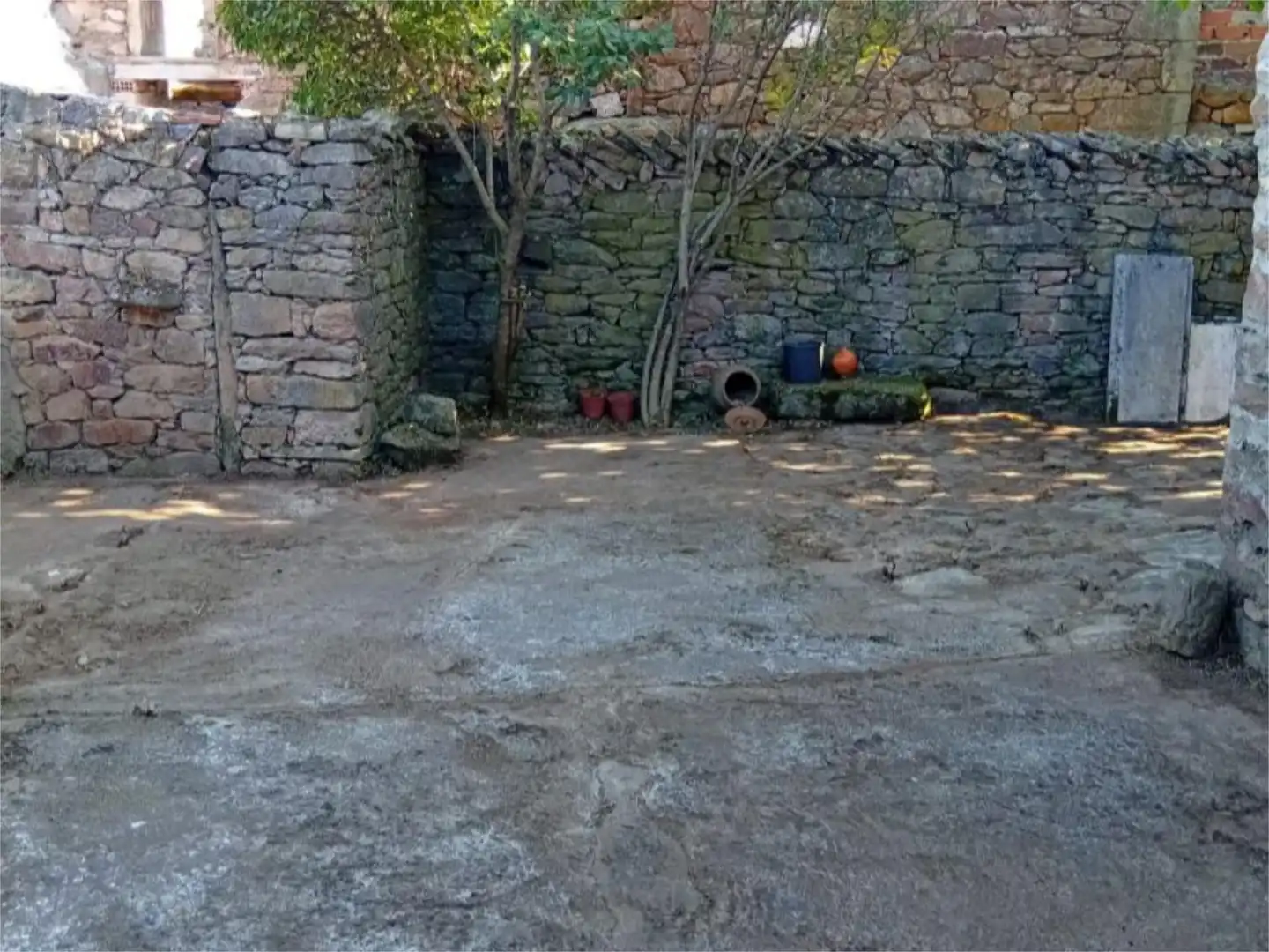 Finca rústica en venda a Calle Tomás de la Puente, 16, Yecla de Yeltes Jardí de Finca rústica en venda en Yecla de Yeltes amb Calefacció i Moblat