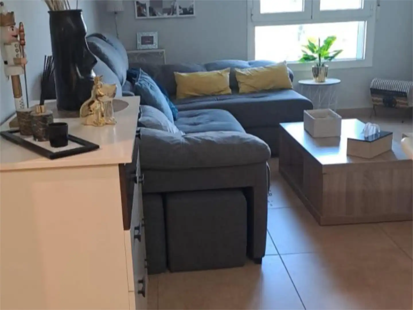 Piso de alquiler en Calle Juanito Valderrama, 17, Ctra. Circunvalación - La Magdalena