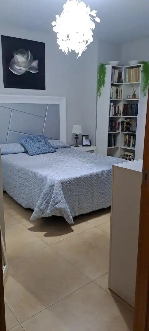 Habitación de Piso de alquiler en Jaén con Aire acondicionado, Calefacción y Amueblado