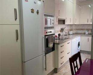 Flat to share in Centro