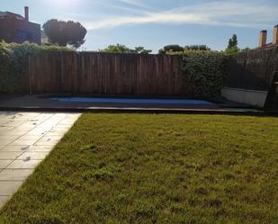 Terrace of House or chalet to share in Villanueva de la Cañada  with Air Conditioner, Heating and Private garden