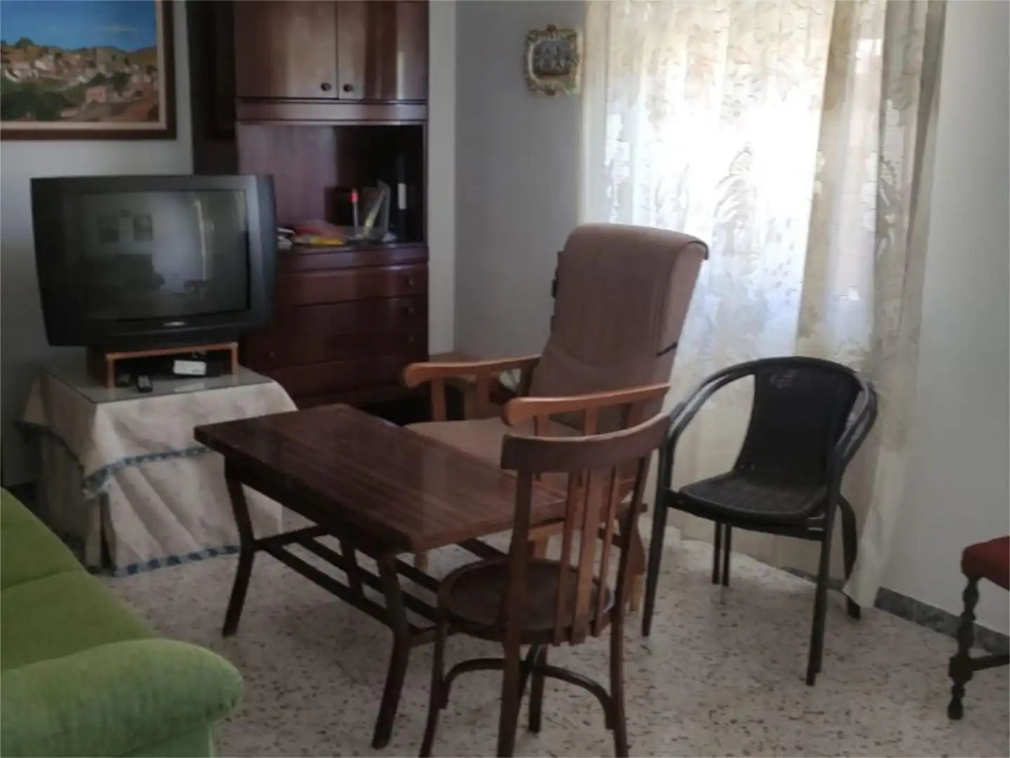 Pis en venda a Calle del Cerrillo, 2, Navarredondilla Sala d'estar de Pis en venda en Navarredondilla amb Balcó