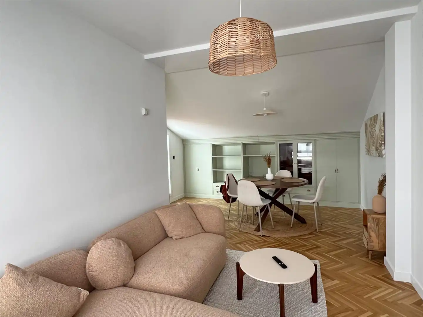 Piso en venta en Centro Sala de estar de Piso en venta en Soria Capital con Calefacción, Parquet y Terraza