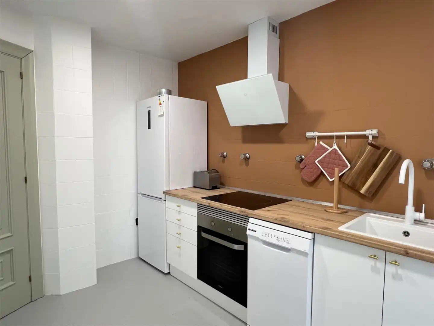 Piso en venta en Centro Cocina de Piso en venta en Soria Capital con Calefacción, Parquet y Terraza