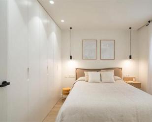 Bedroom of Flat to rent in  Granada Capital  with Heating, Terrace and Furnished