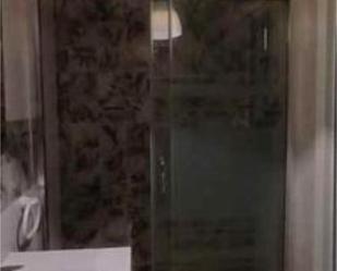 Bathroom of Flat to rent in  Madrid Capital