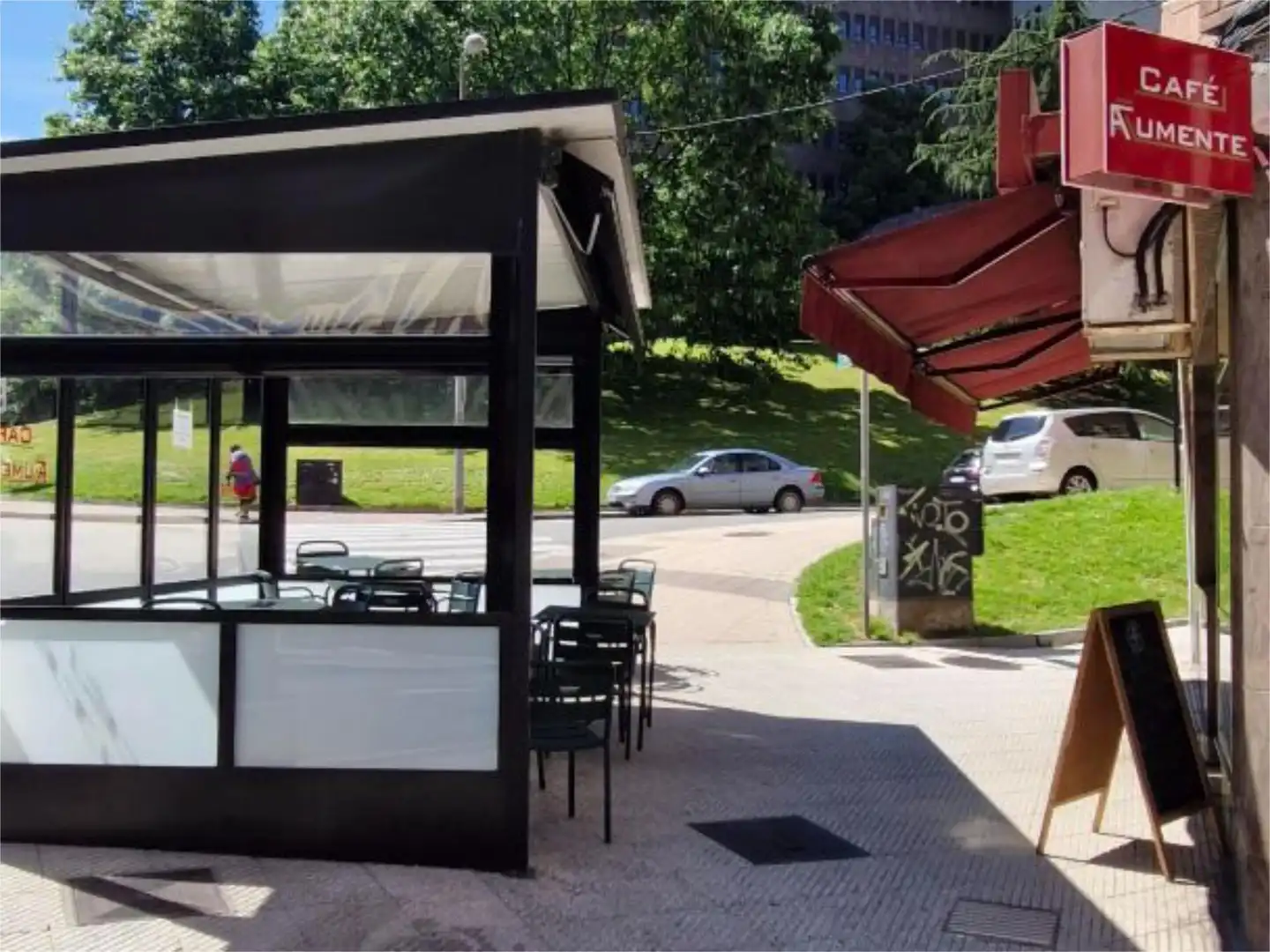 Commercial properties for sale in Oviedo   with Air Conditioner, Heating and Furnished