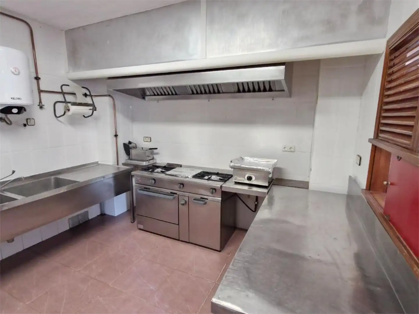 Kitchen of Commercial properties for sale in Oviedo   with Air Conditioner, Heating and Furnished