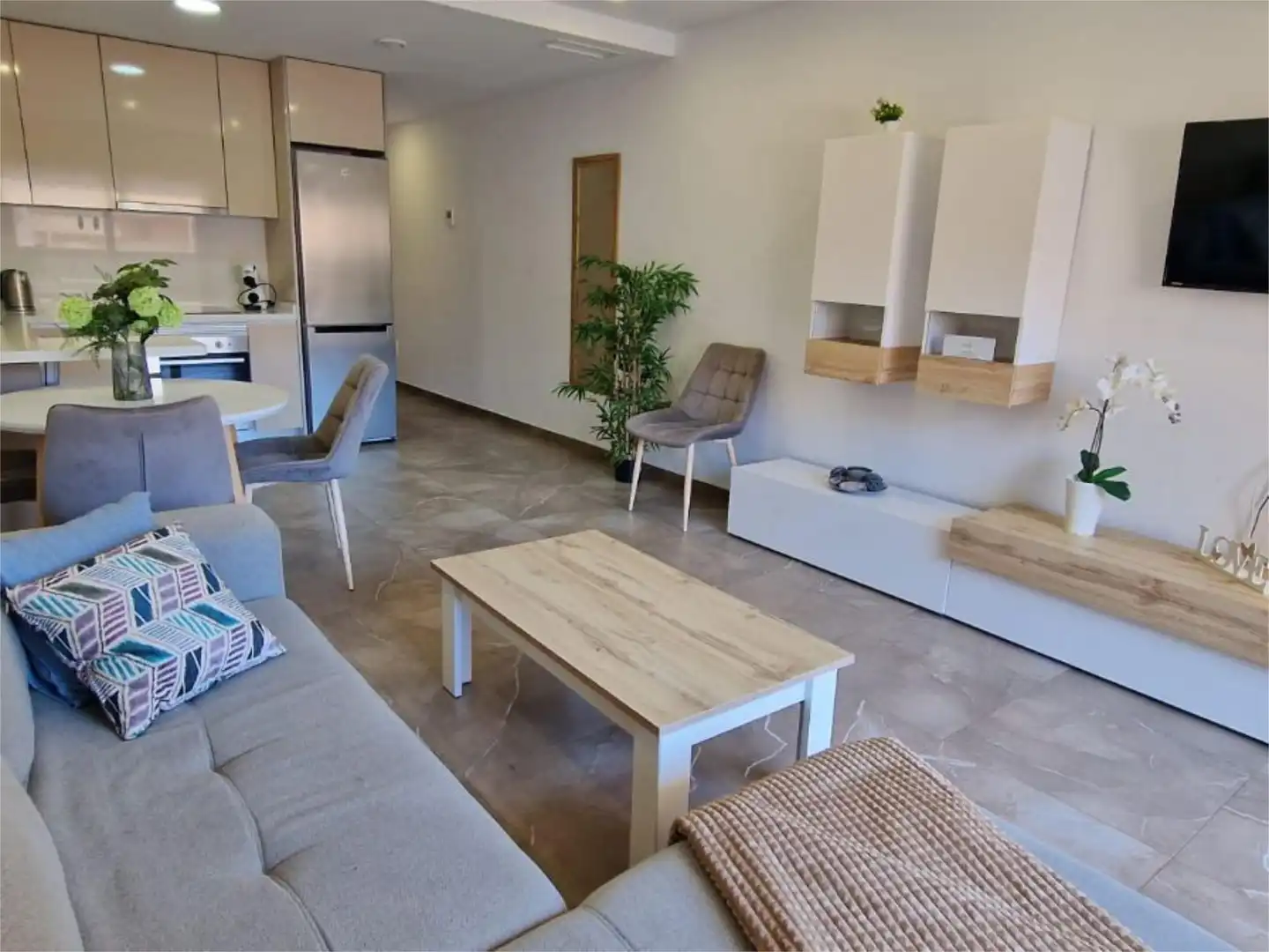 Flat for sale in Calle San Pascual, 163, Centro - Muelle Pesquero Living room of Flat for sale in Torrevieja with Air Conditioner, Heating and Terrace