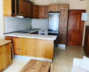 Cuina de Apartament en venda en Santa Lucía de Tirajana amb Moblat