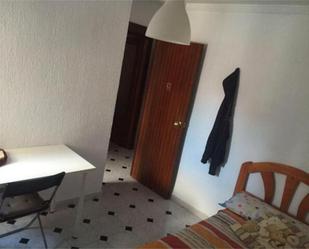 Bedroom of Flat to rent in  Huelva Capital