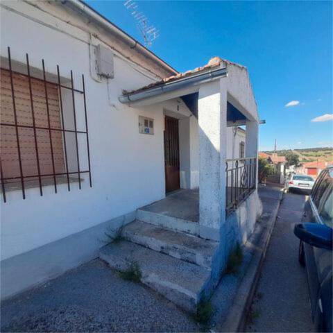Casa-chalet en Venta en Vecinos