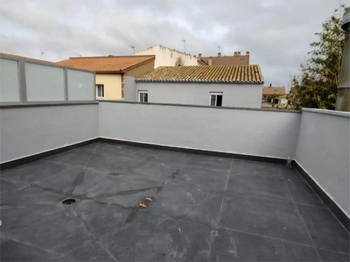 Casa adosada en venta en Calle Ramón y Cajal, 4, Villanueva de Gállego Terraza de Casa adosada en venta en Villanueva de Gállego con Aire acondicionado, Terraza y Balcón