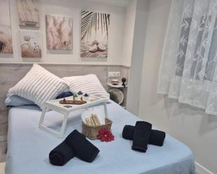 Bedroom of Apartment to rent in Vélez-Málaga  with Air Conditioner, Heating and Private garden