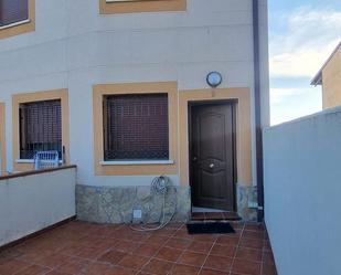 Exterior view of Single-family semi-detached to rent in Pezuela de las Torres