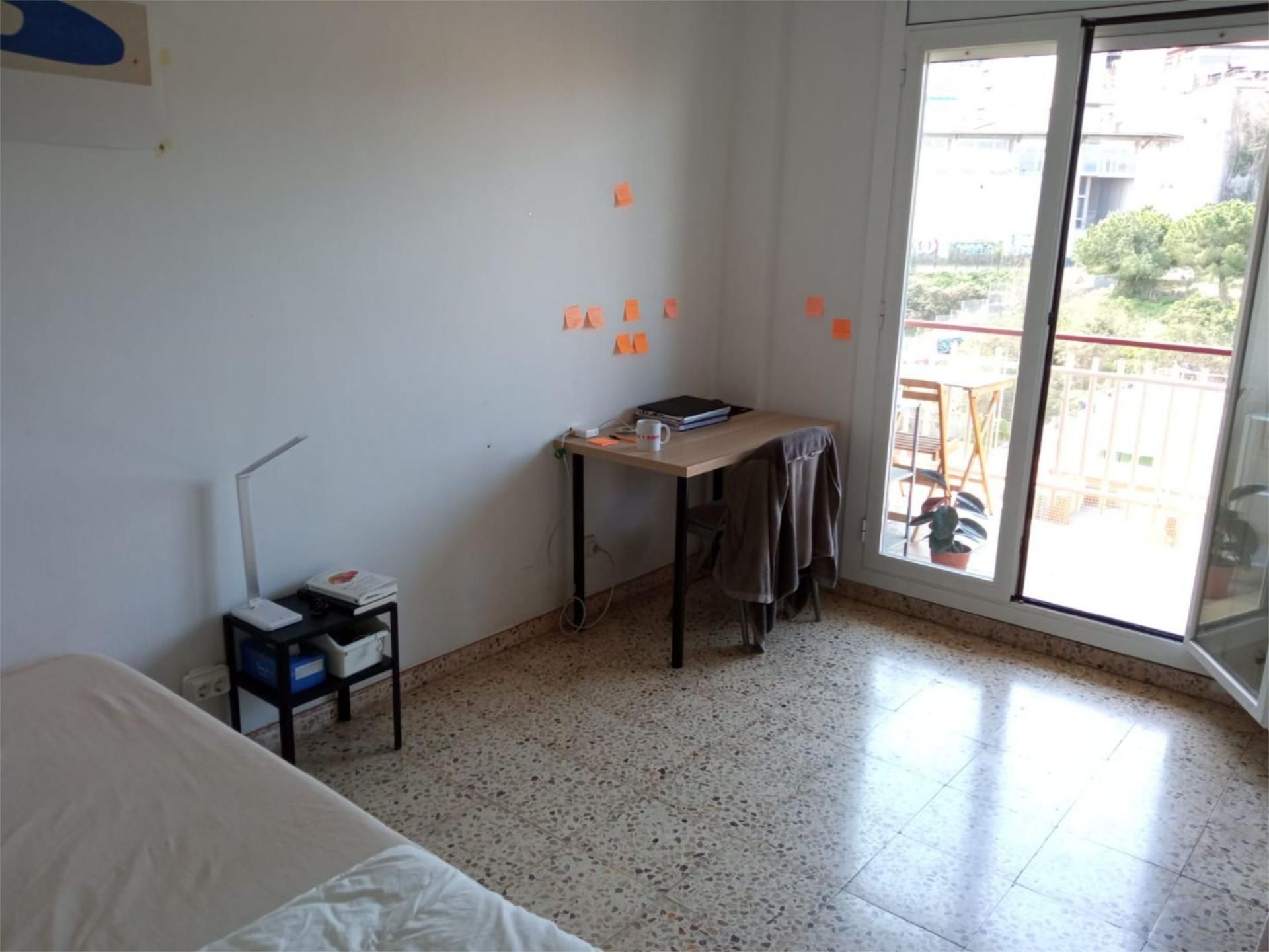 Bedroom of Flat to share in  Barcelona Capital  with Heating, Terrace and Furnished