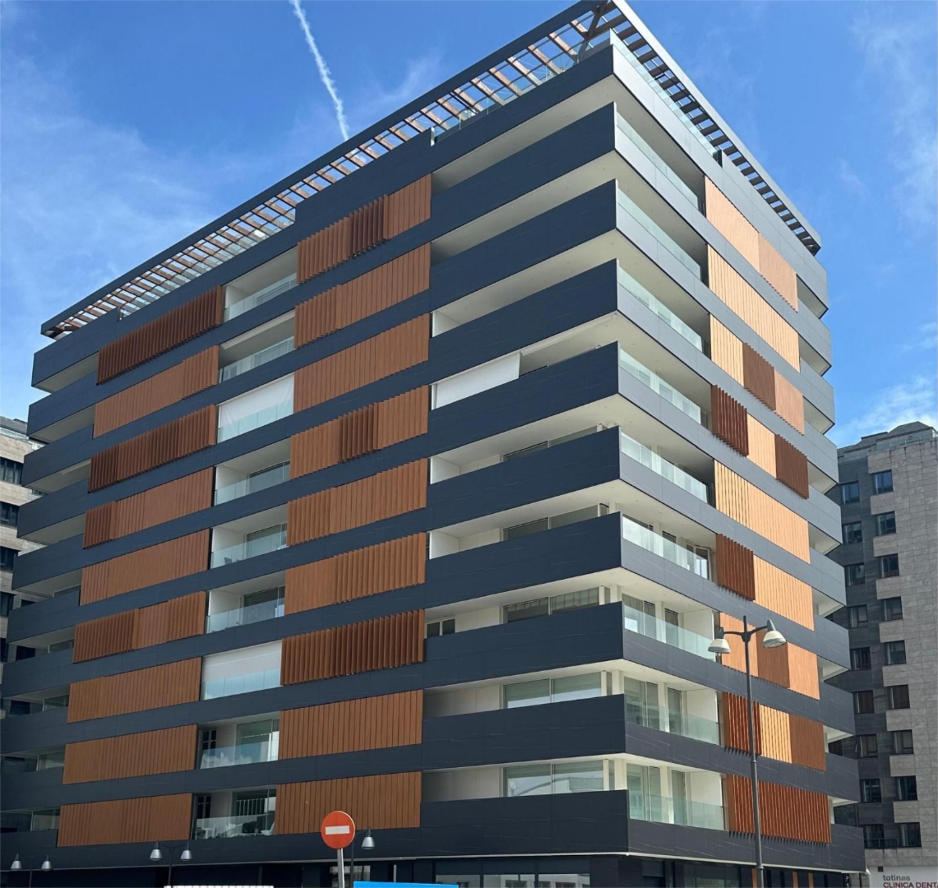 Vista exterior de Pis en venda en Lugo Capital amb Calefacció, Parquet i Terrassa