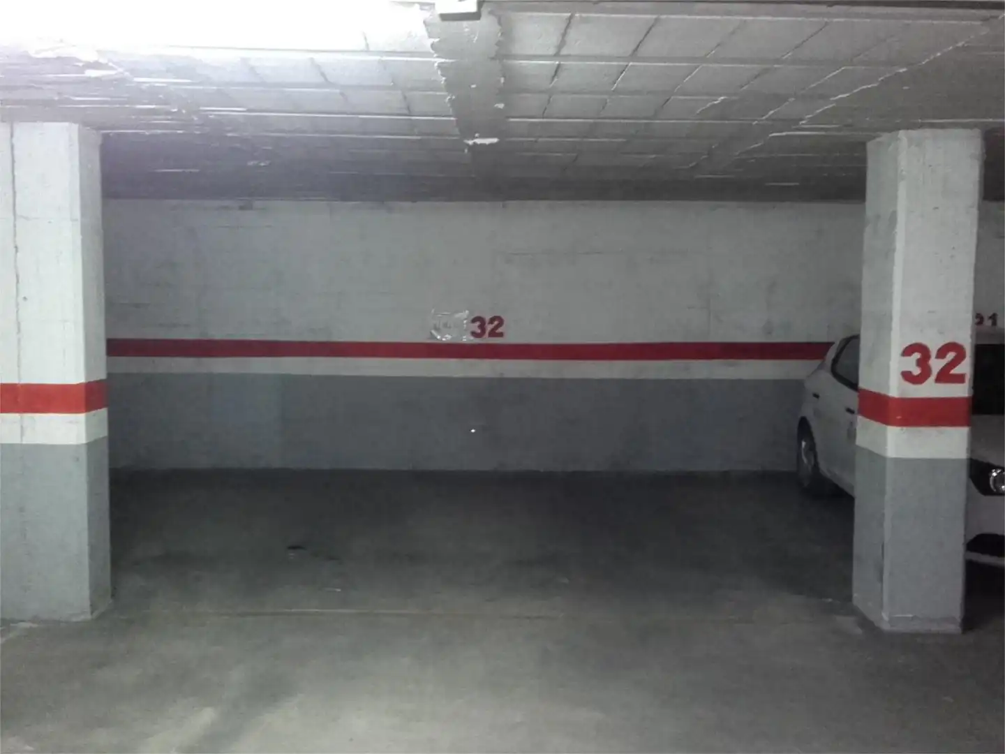 Garage zur Miete in Carrer Bisbe Vilanova, 2, Olot Parkplatz von Garage zur Miete in Olot