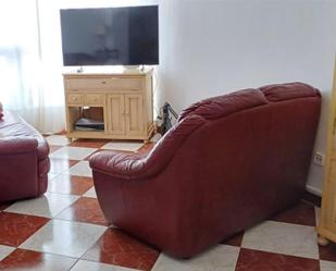Living room of Flat for sale in  Sevilla Capital  with Air Conditioner