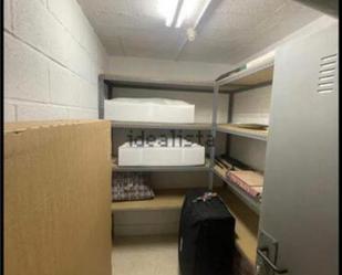 Box room to rent in Santurtzi 