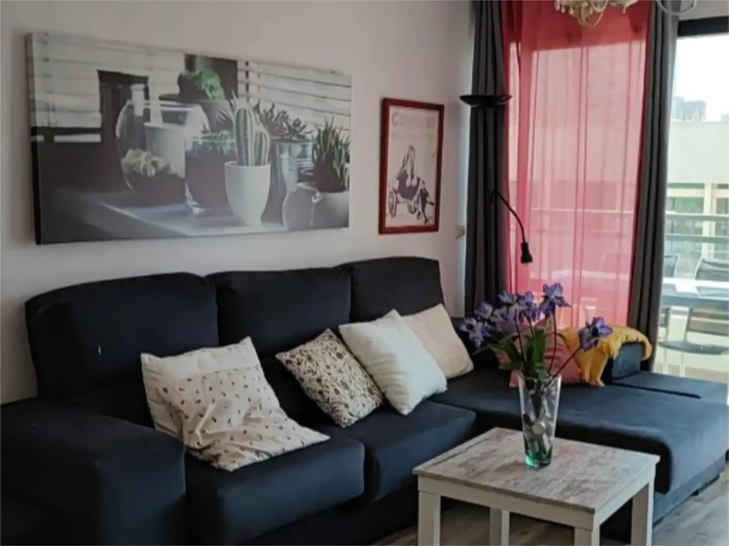 Sala de estar de Piso de alquiler en Benidorm con Aire acondicionado, Calefacción y Jardín privado