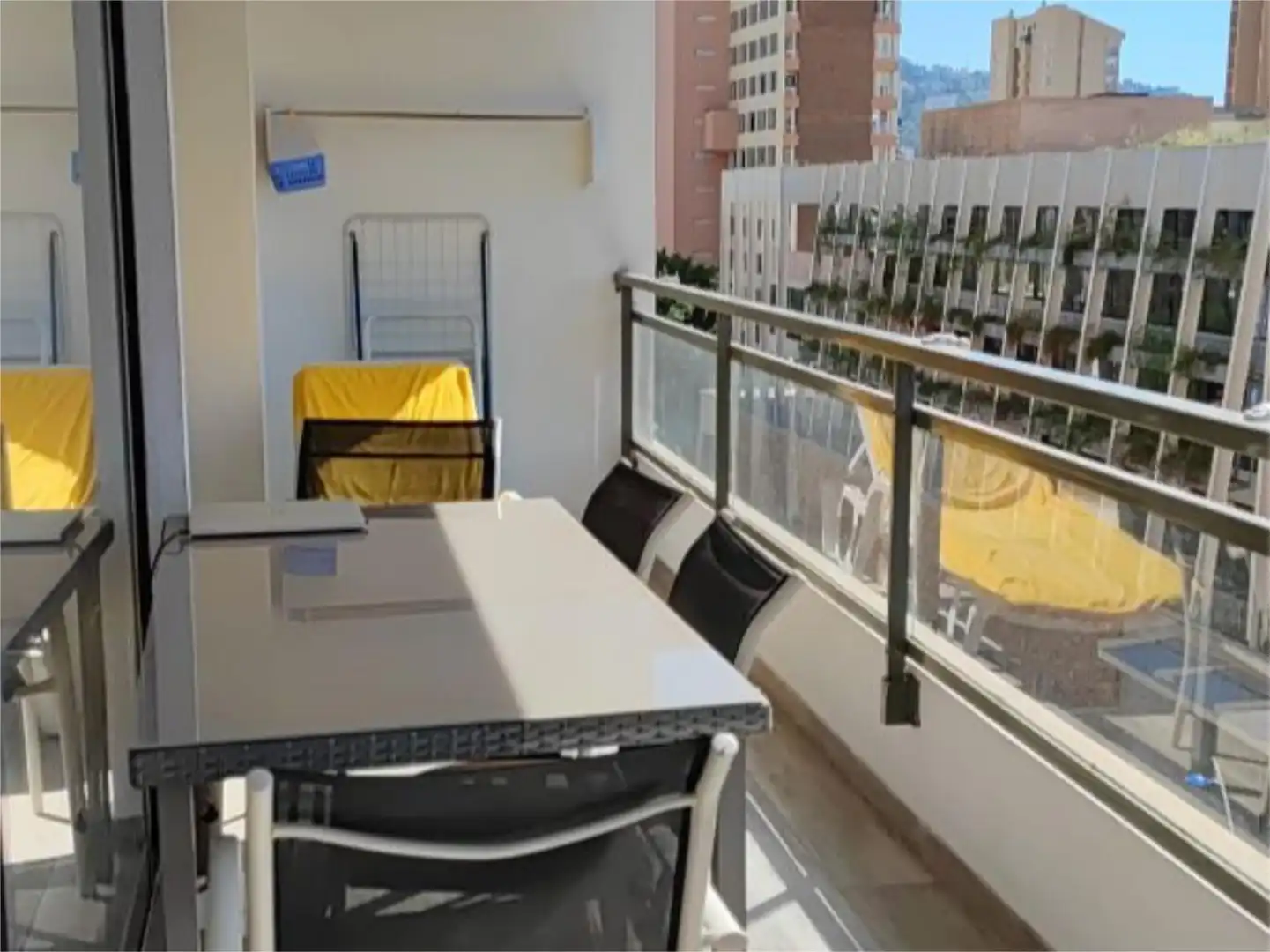 Terraza de Piso de alquiler en Benidorm con Aire acondicionado, Calefacción y Jardín privado