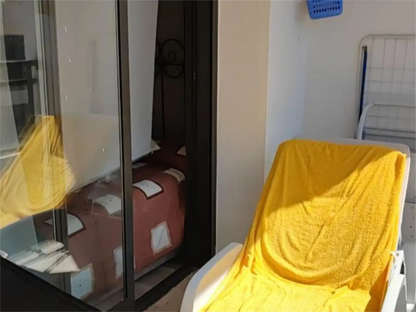 Habitación de Piso de alquiler en Benidorm con Aire acondicionado, Calefacción y Jardín privado