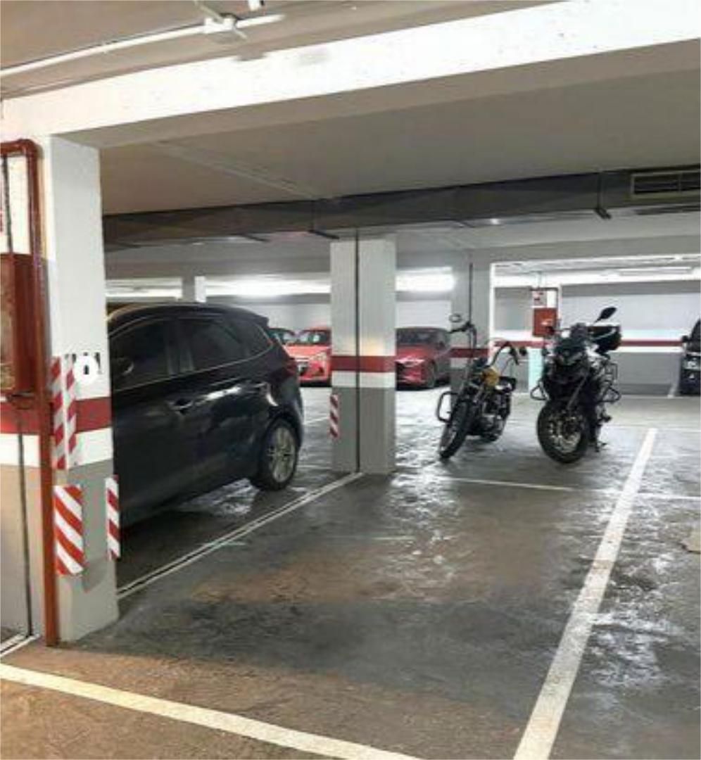 Parking of Garage to rent in Fuenlabrada