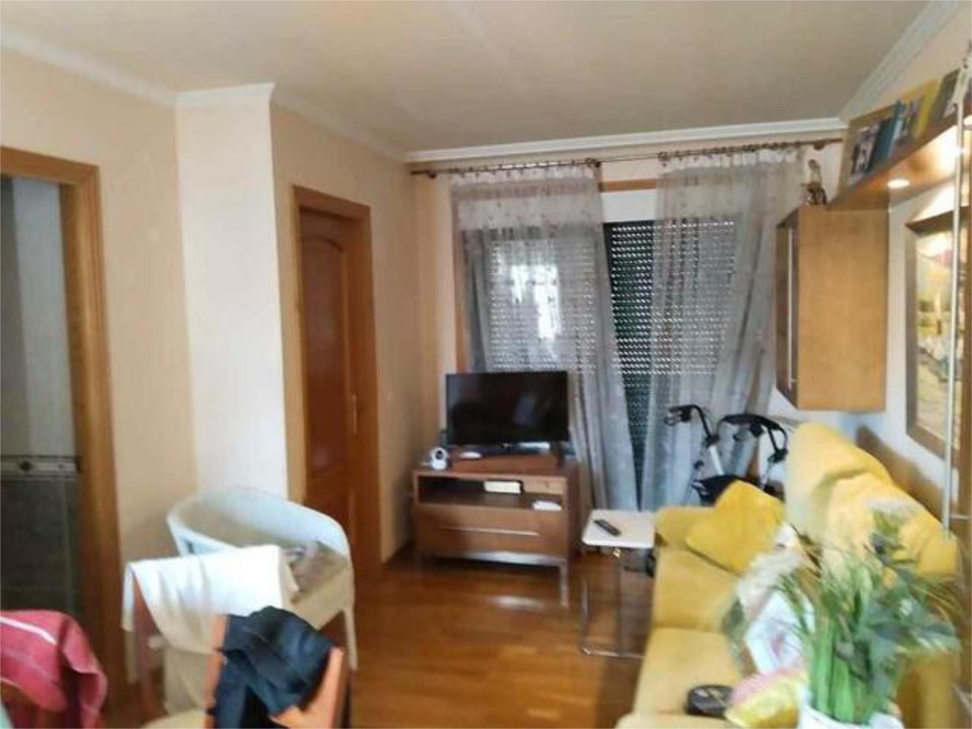 Dormitori de Apartament en venda en Vilagarcía de Arousa amb Calefacció, Terrassa i Moblat
