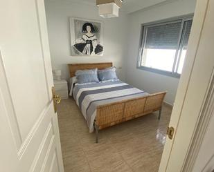 Schlafzimmer von Dachboden miete in San Cristóbal de la Laguna mit Abstellraum, Möbliert und Ofen