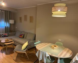 Living room of Flat to rent in Aranjuez  with Air Conditioner, Heating and Parquet flooring