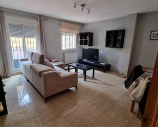 Sala d'estar de Pis en venda en Mora