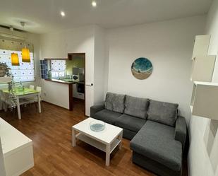 Living room of Flat to rent in Motril  with Air Conditioner, Heating and Parquet flooring