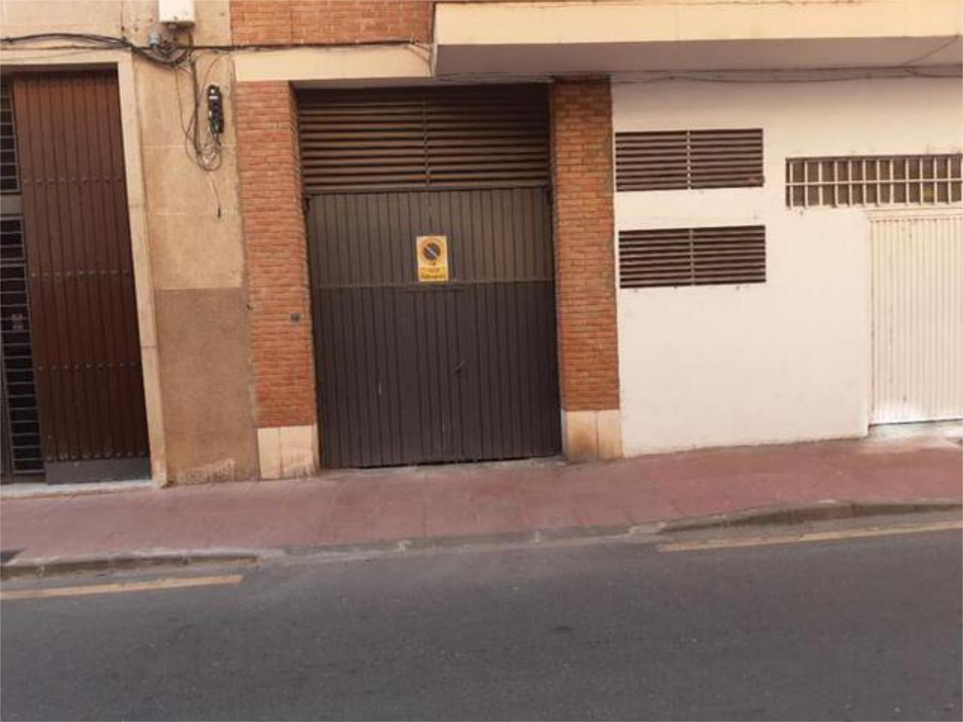 Vista exterior de Garatge de lloguer en Plasencia