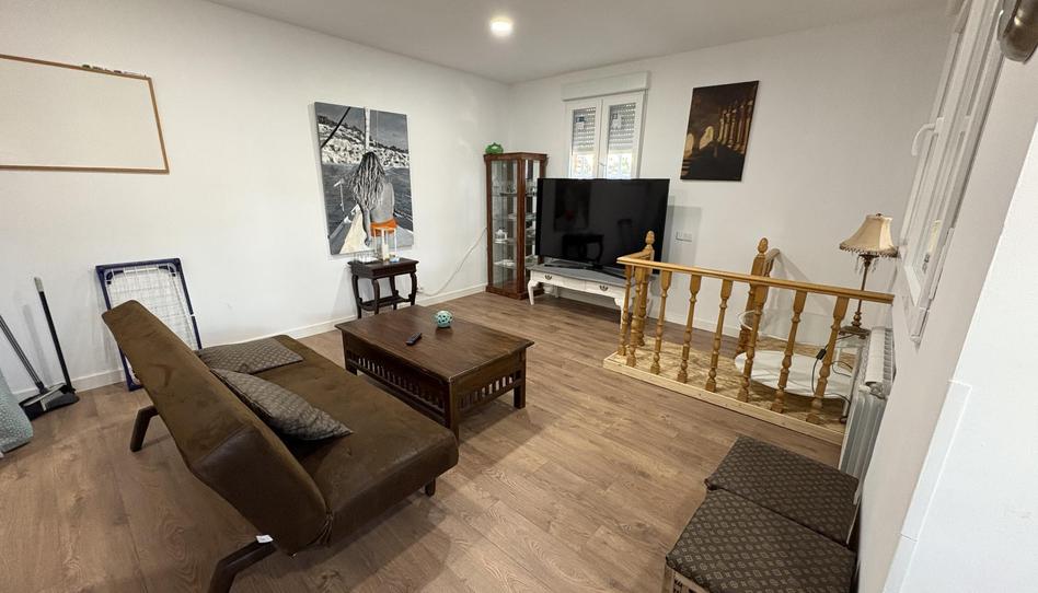 Flat to share in Calle Orense, 120, La Cabaña, Madrid - image 1 Photo 1 of Flat to share in Calle Orense, 120, La Cabaña, Madrid