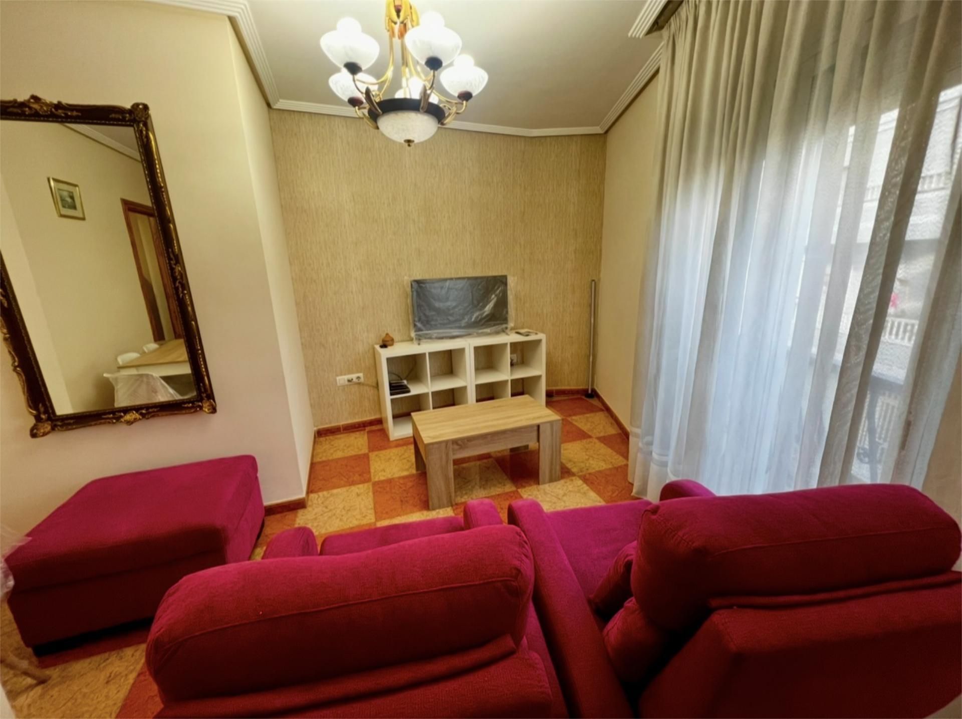 Living room of Flat to rent in Martos  with Air Conditioner