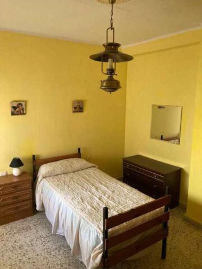 Bedroom of Flat to share in Linares