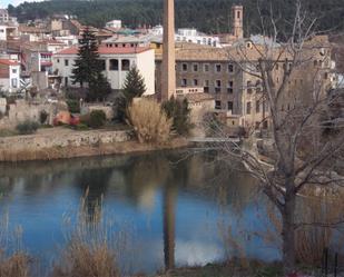 Vista exterior de Pis de lloguer en Sallent amb Aire condicionat, Calefacció i Moblat