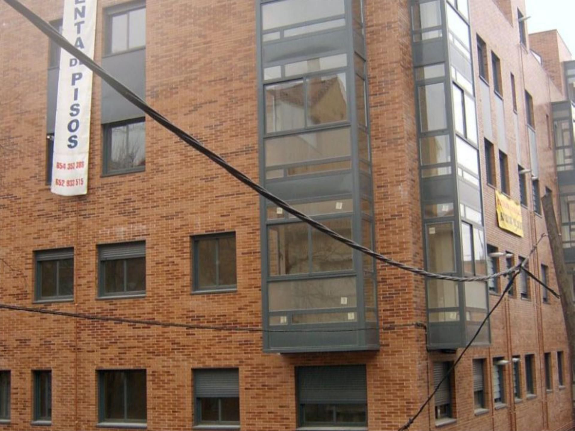 Vista exterior de Pis en venda en  Madrid Capital amb Calefacció, Parquet i Aparcament comunitari