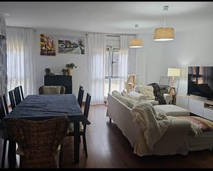 Sala d'estar de Pis en venda en Las Palmas de Gran Canaria amb Parquet, Traster i Moblat