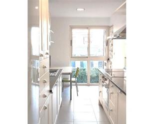 Kitchen of Flat to rent in Pozuelo de Alarcón  with Air Conditioner, Heating and Private garden