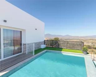 Piscina de Casa o xalet de lloguer en Coín amb Aire condicionat, Jardí privat i Parquet
