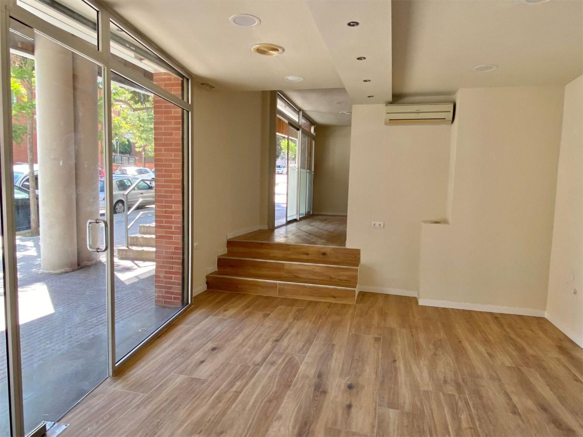 Local de alquiler en Gavà con Aire acondicionado