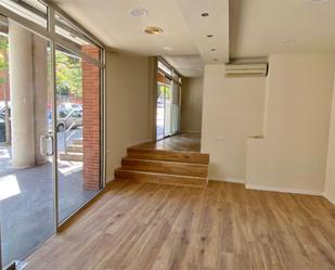Premises to rent in Gavà  with Air Conditioner