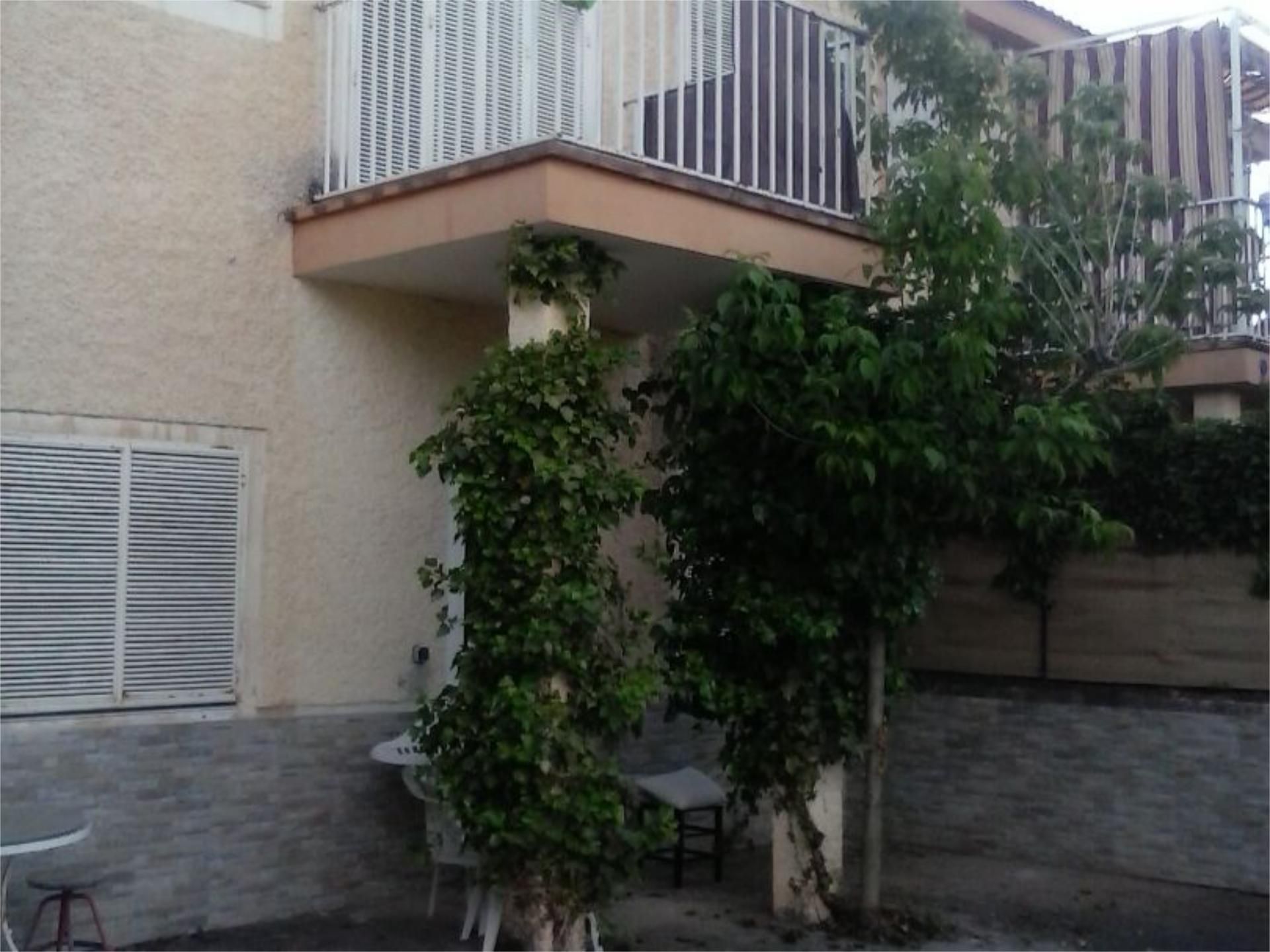 Exterior view of Flat for sale in Moraleda de Zafayona  with Air Conditioner, Private garden and Swimming Pool