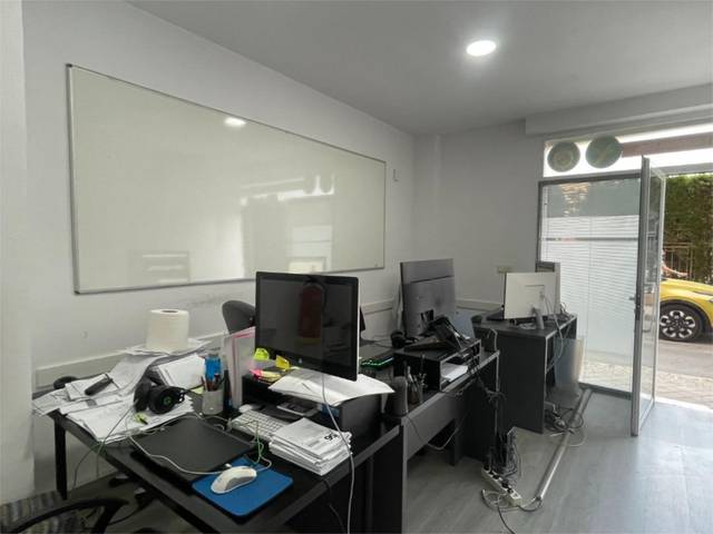 Local comercial en Venta en Calle Torre Quebrada, 6 en Castaño - Mirasierra