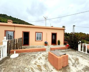 Vista exterior de Casa o xalet de lloguer en Villa de Mazo amb Jardí privat, Terrassa i Traster