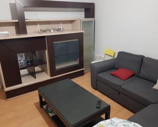 Sala d'estar de Pis de lloguer en Puerto de la Cruz amb Terrassa i Balcó