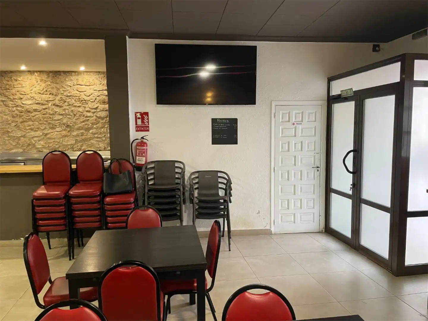 Local de alquiler en Carrer Miguel de Cervantes, 32, L'Ametlla de Mar pueblo Local de alquiler en L'Ametlla de Mar con Aire acondicionado, Calefacción y Amueblado